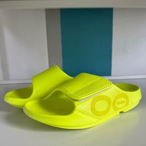 OOFOS OOahh Sport Flex Slide Sandal